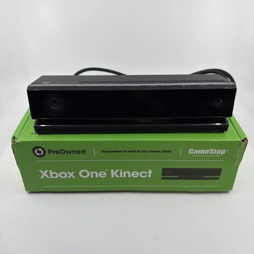 Xbox One Kinect Sensor w/ 5 Game Lot Mixed Genres Tested Microsoft Bundle